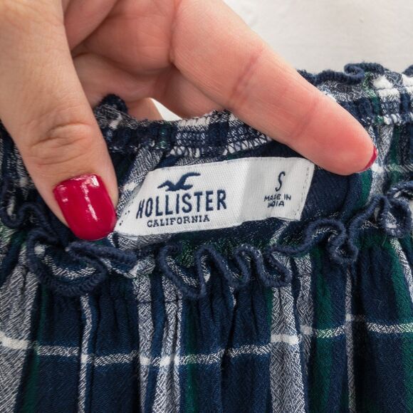 Hollister Cropped Off-Shoulder Top Blouse Blue Plaid Size Small - Picture 9 of 11
